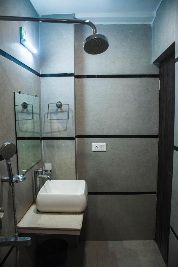 Hotel Gc International Дигха Экстерьер фото